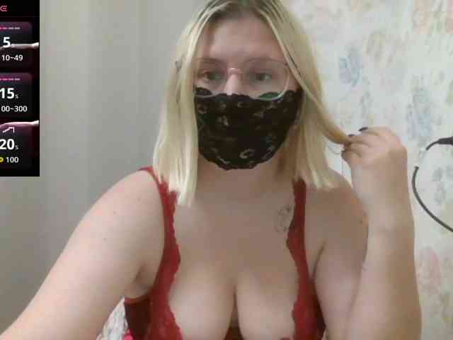 Lilithaa webcam