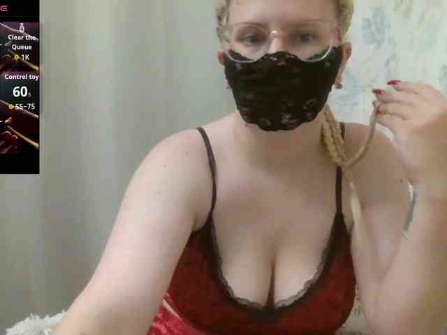 Lilithaa webcam