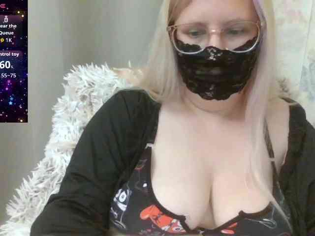 Lilithaa webcam