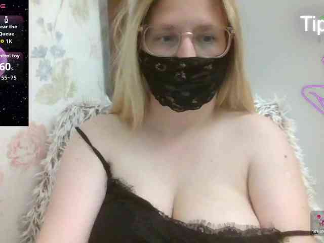 Lilithaa webcam