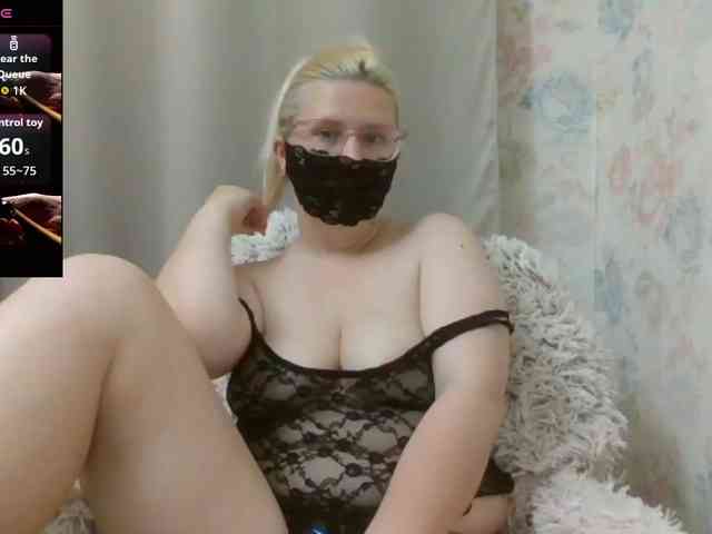 Lilithaa webcam