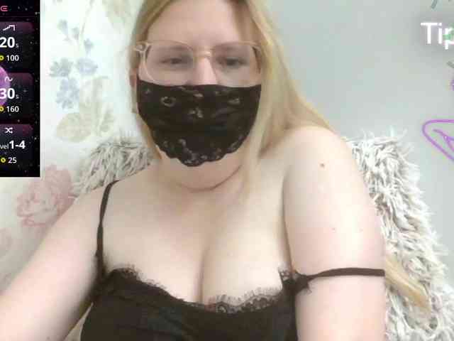 Lilithaa webcam