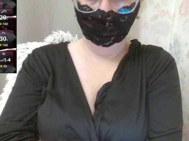 Lilithaa webcam
