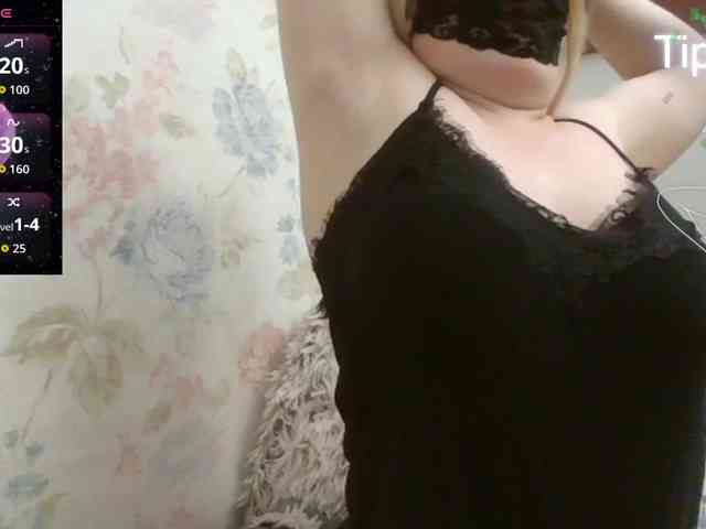 Lilithaa webcam