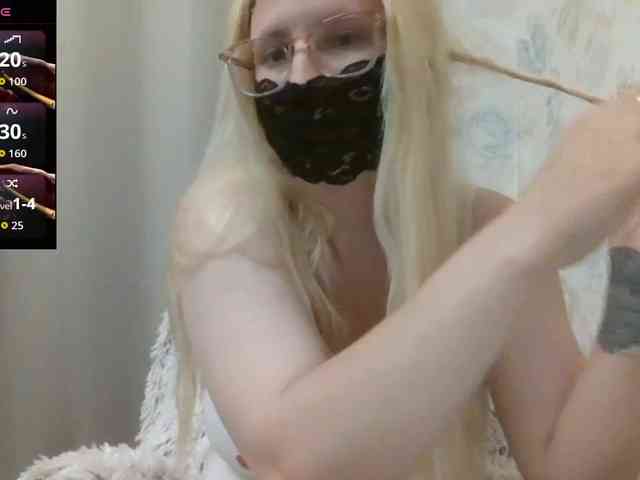Lilithaa webcam