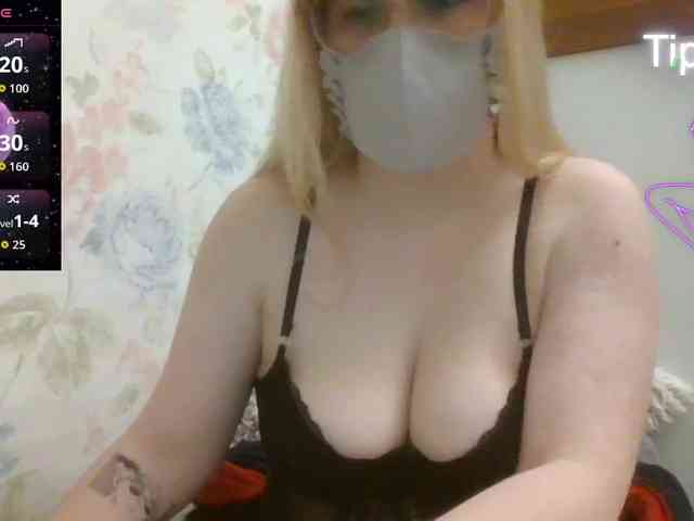 Lilithaa webcam