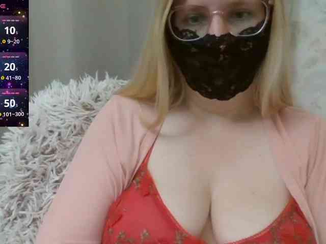 Lilithaa webcam