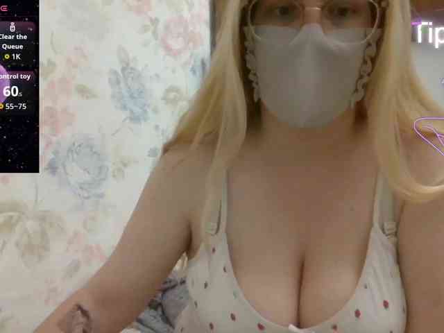Lilithaa webcam