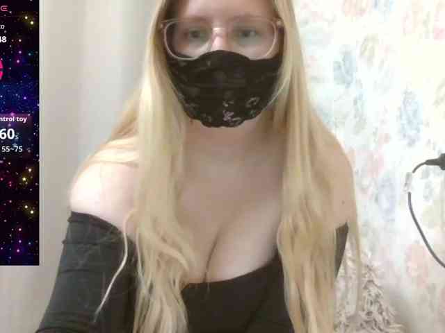 Lilithaa webcam