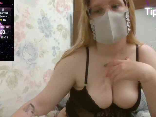 Lilithaa webcam