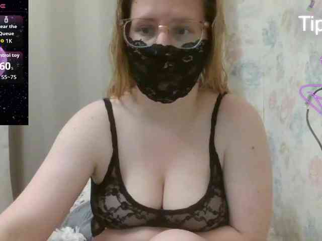 Lilithaa webcam