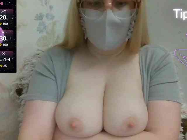 Lilithaa webcam