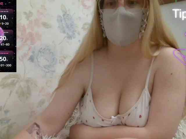 Lilithaa webcam