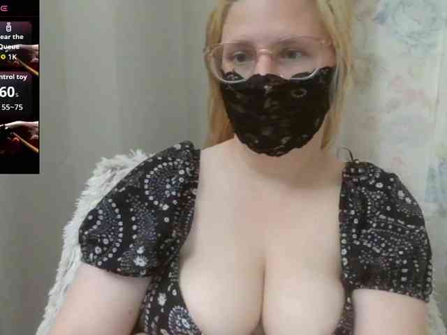 Lilithaa webcam