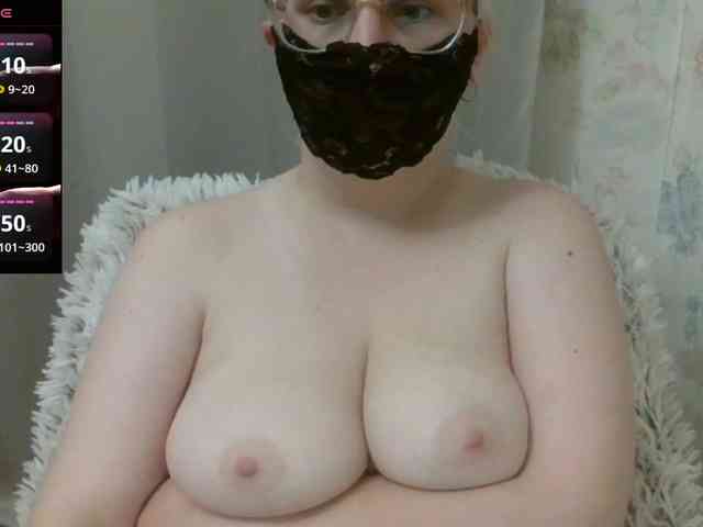 Lilithaa webcam
