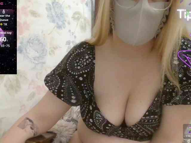 Lilithaa webcam