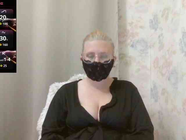 Lilithaa webcam