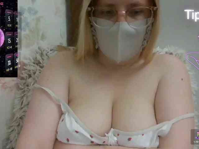 Lilithaa webcam