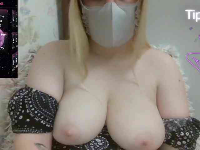 Lilithaa webcam
