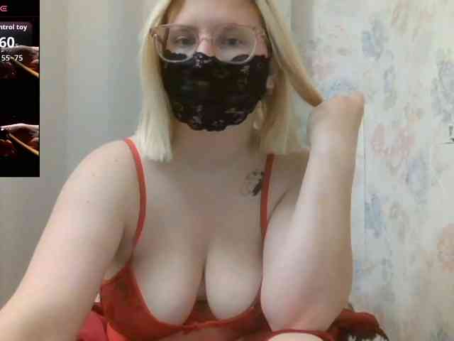 Lilithaa webcam