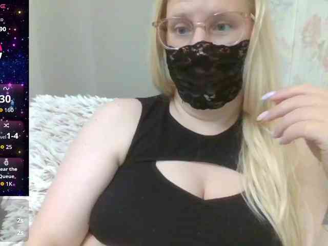 Lilithaa webcam