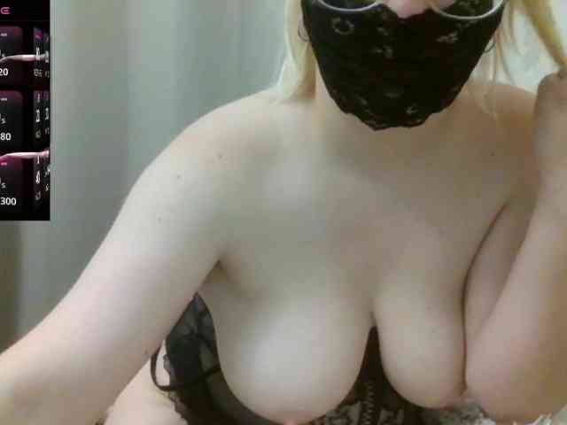 Lilithaa webcam
