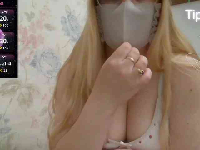 Lilithaa webcam