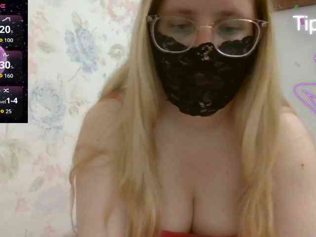 Lilithaa webcam