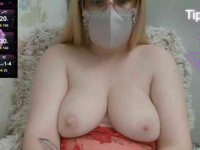 Lilithaa webcam