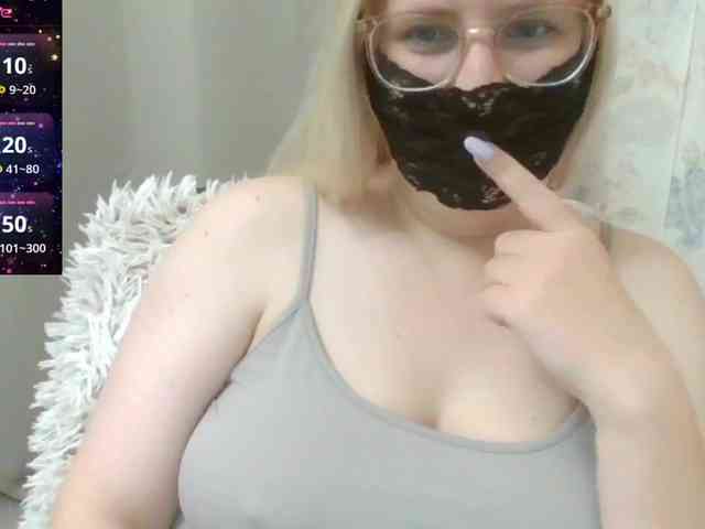 Lilithaa webcam