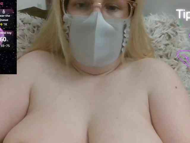 Lilithaa webcam