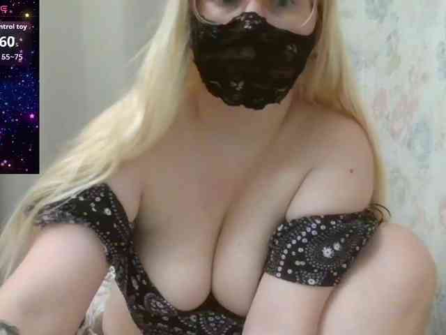 Lilithaa webcam