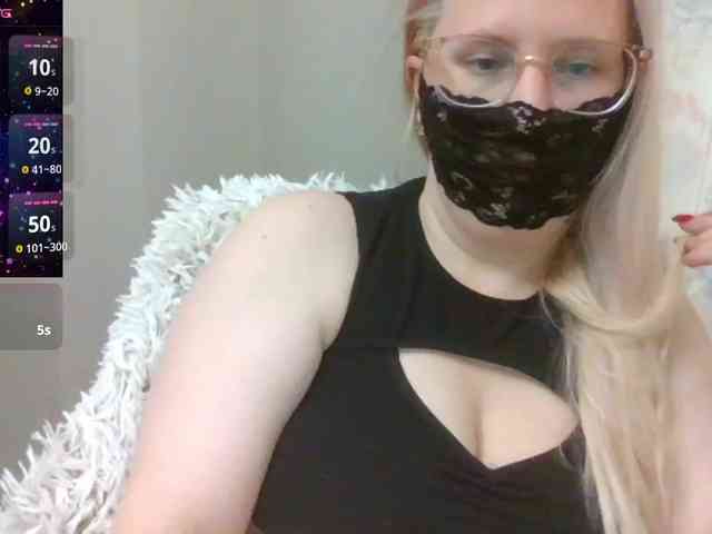 Lilithaa webcam