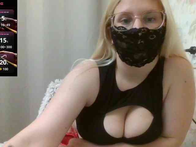 Lilithaa webcam