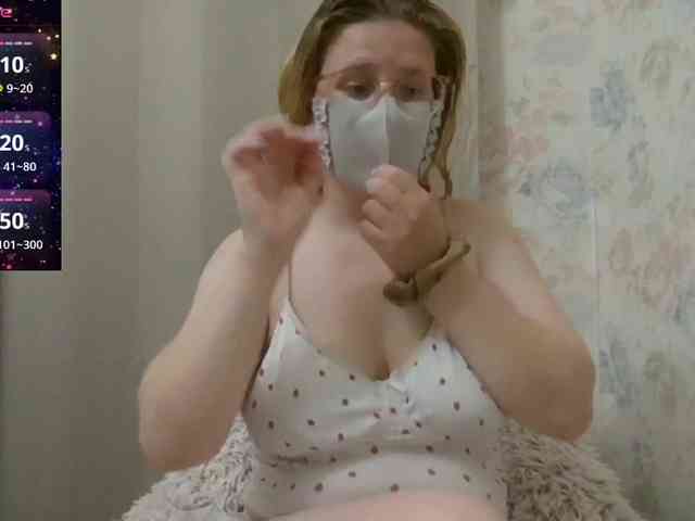 Lilithaa webcam