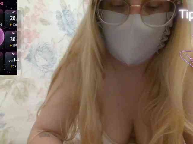 Lilithaa webcam