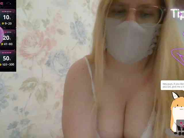 Lilithaa webcam