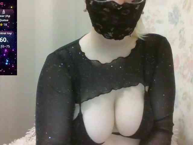Lilithaa webcam