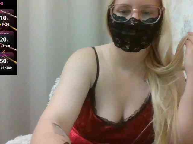 Lilithaa webcam