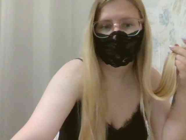 Lilithaa webcam