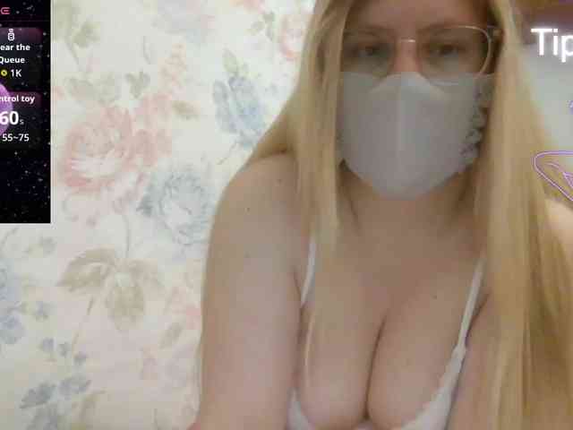 Lilithaa webcam