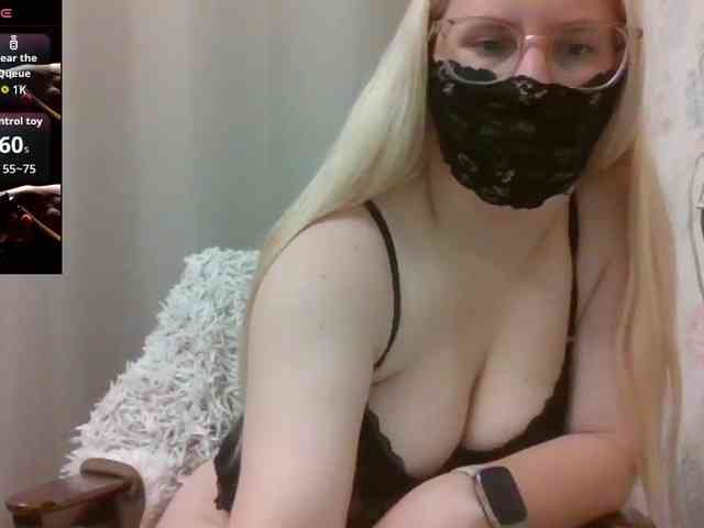Lilithaa webcam