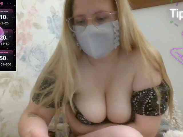 Lilithaa webcam