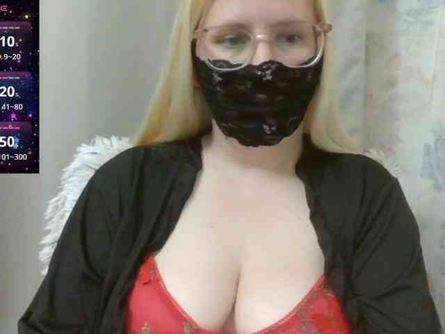 Lilithaa webcam