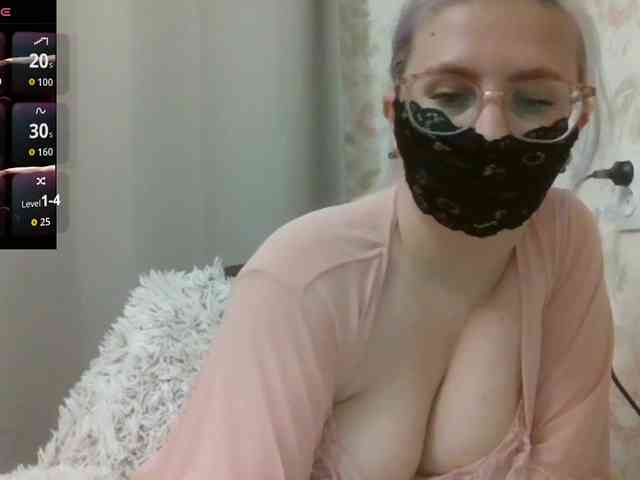 Lilithaa webcam