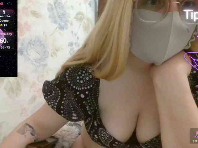 Lilithaa webcam