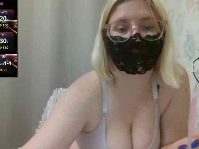 Lilithaa webcam