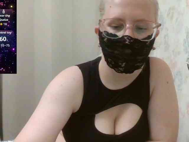 Lilithaa webcam