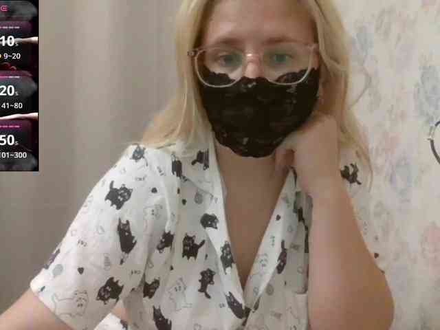 Lilithaa webcam