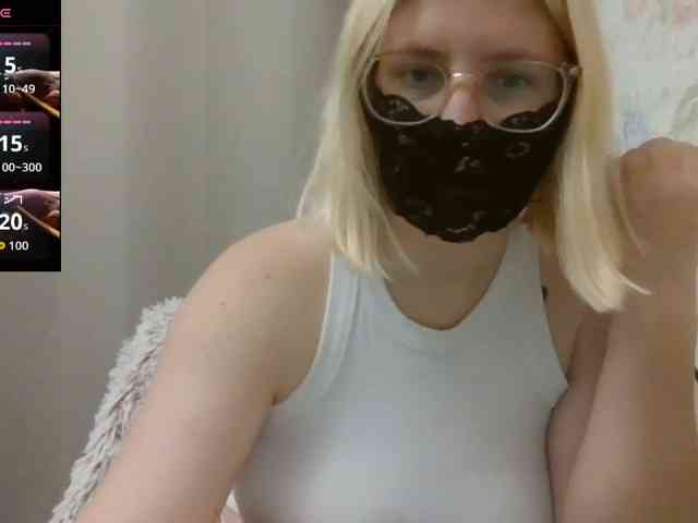 Lilithaa webcam